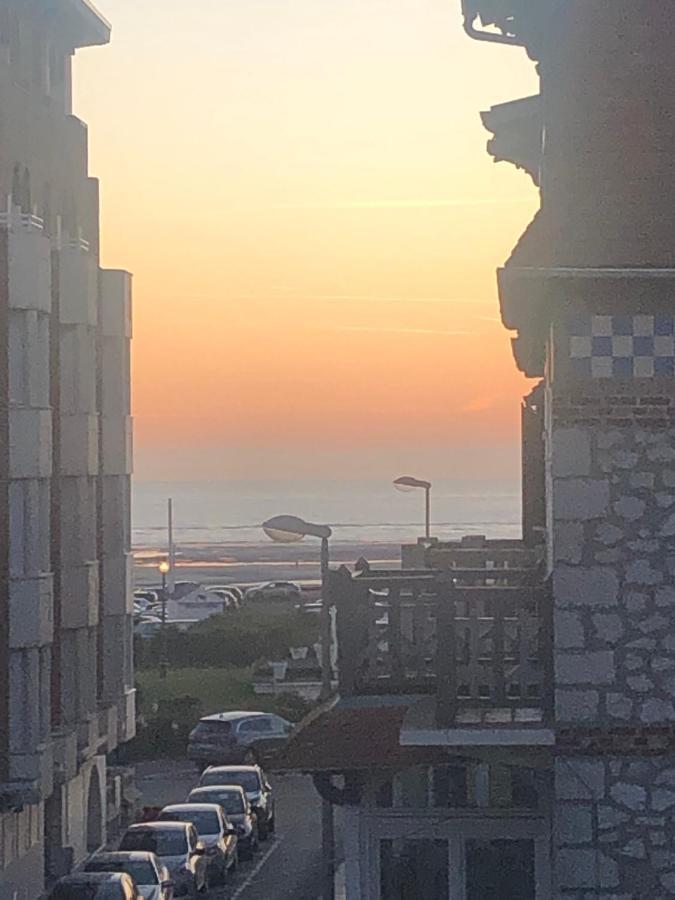 Historic "Touquettoise" Villa, Located In Heart Of The Village, 100M From The Beach, With Sunny Terrace And Private Garden Le Touquet المظهر الخارجي الصورة
